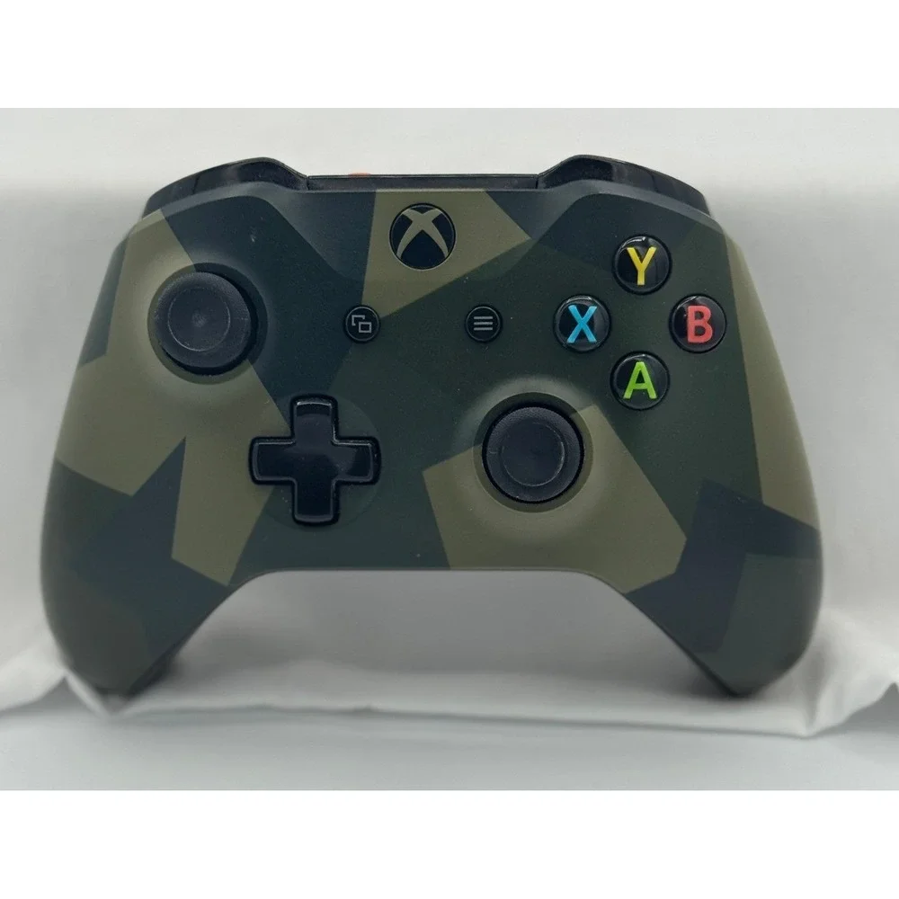 (2) Xbox Series 1 X / S Controllers Blue & Special Forces - Charging Station
